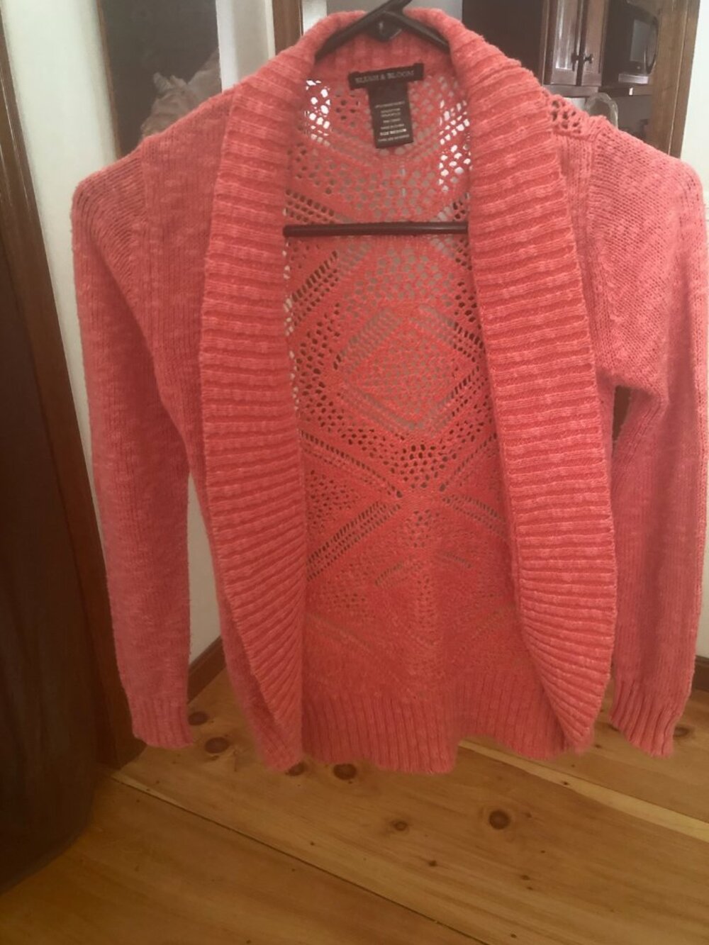 Blush and Bloom Cotton/Acrylic cardigan (M) (runs small as the arms are narrow)
